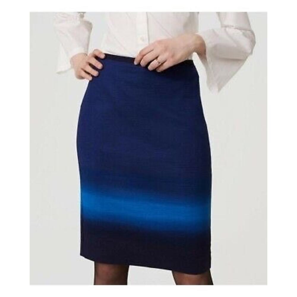 LOFT Navy Blue Ombre Pencil Skirt sz 2P Knee Length Pencil Skirt